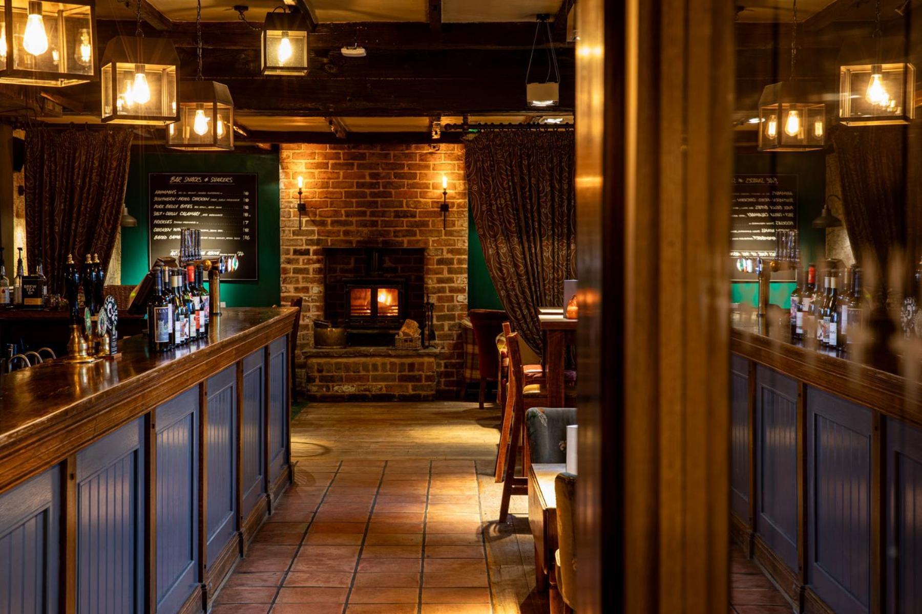 ホテル The Devonshire Arms バスロウ エクステリア 写真