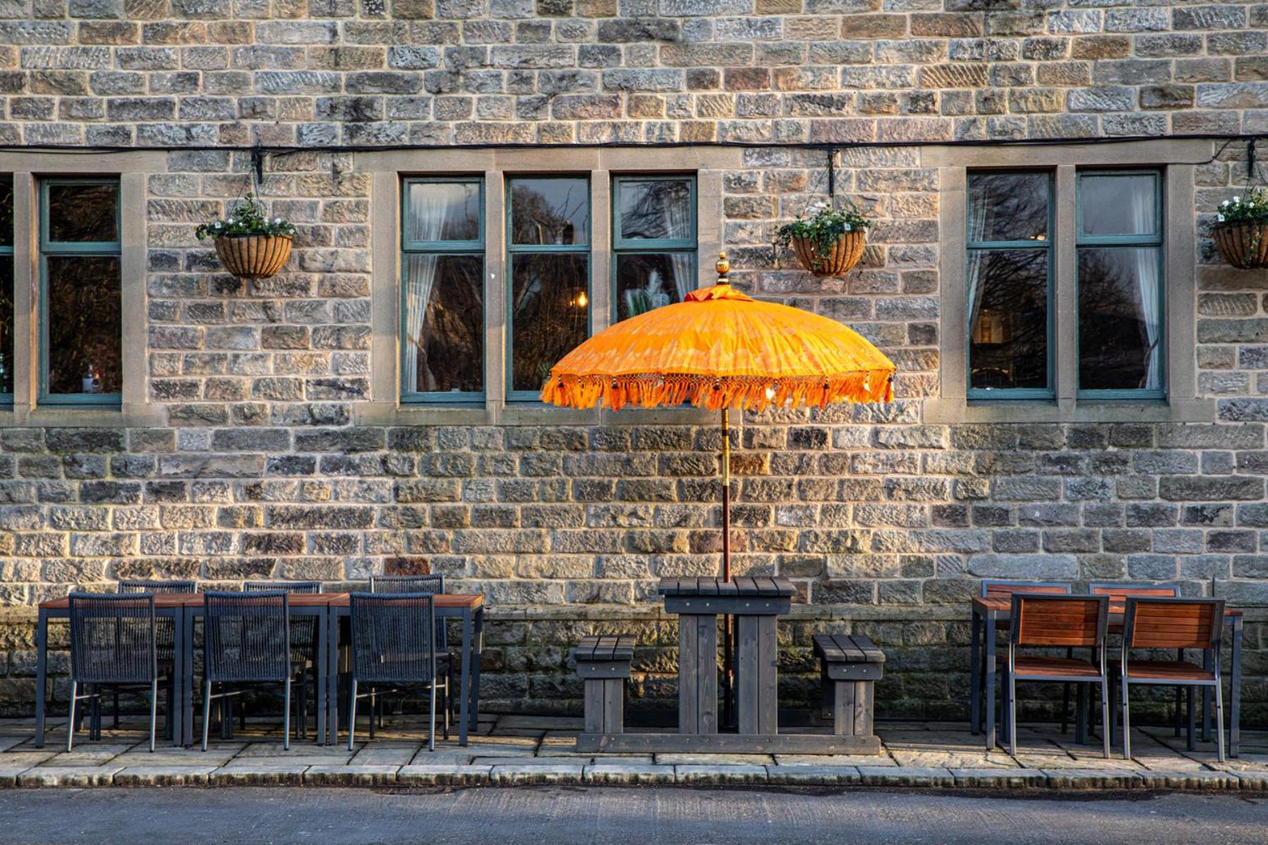 ホテル The Devonshire Arms バスロウ エクステリア 写真